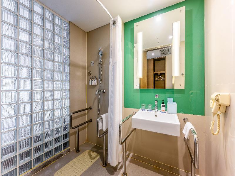 Holiday Inn Express Hangzhou Huanglong, an IHG Htl image