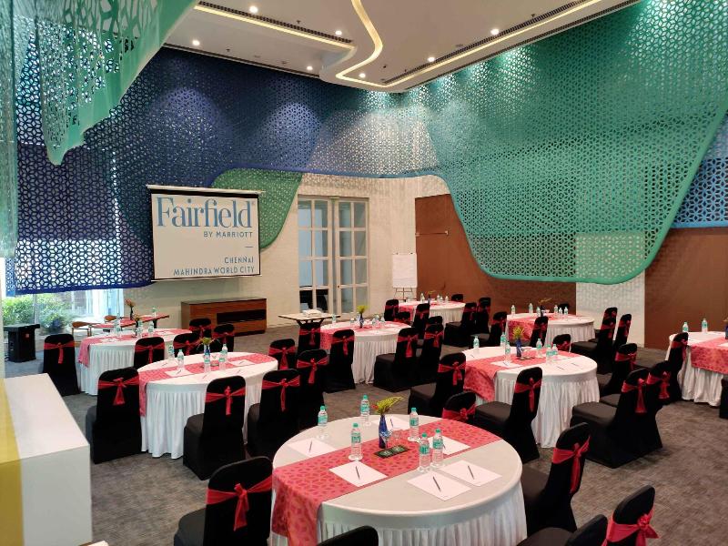 Holiday Inn Express Chennai Mahindra World City image