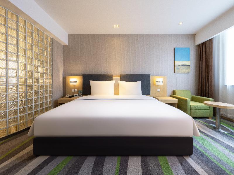 Holiday Inn Express Jinan High Tech Zone image