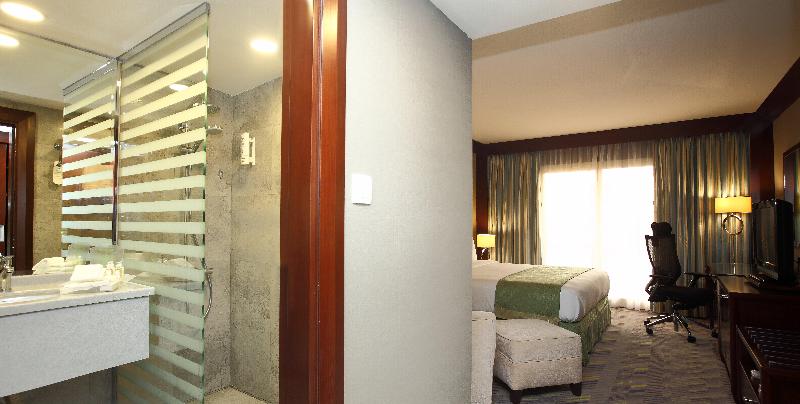 Holiday Inn Al Khobar Corniche image