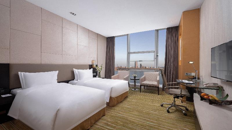 Holiday Inn Nanchang Riverside image