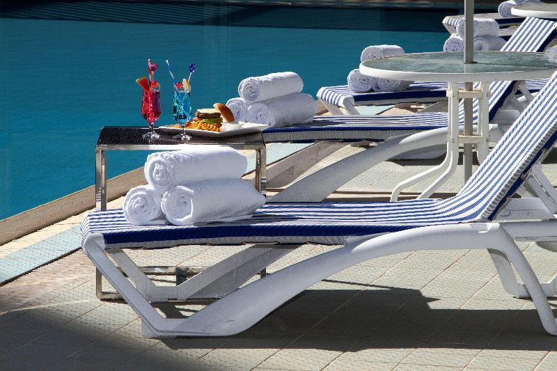 Holiday Inn Tabuk image