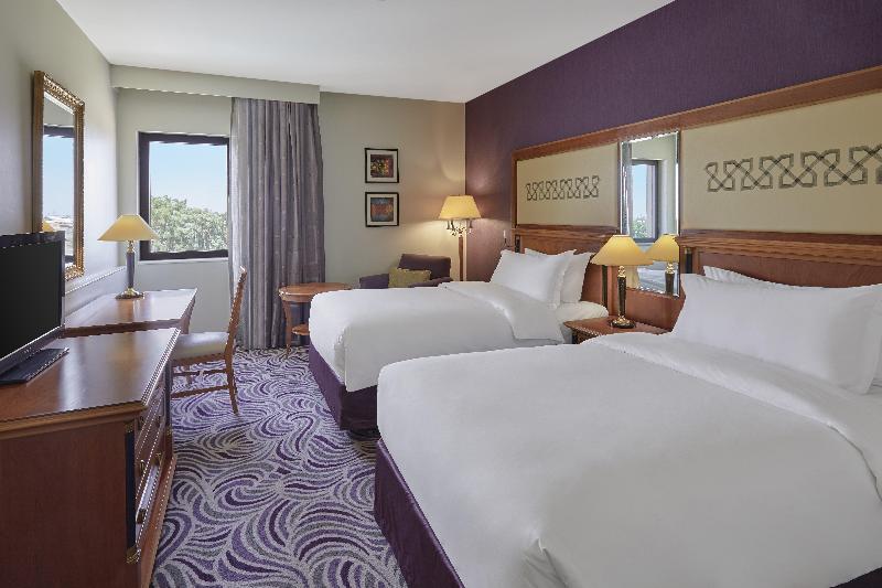Holiday Inn Tabuk image