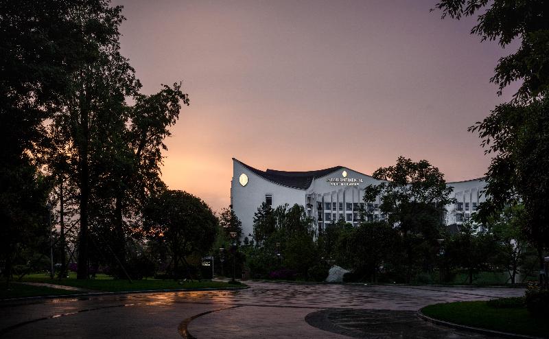 InterContinental Heilong Lake image