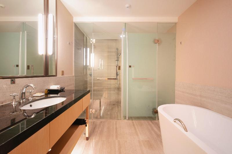 InterContinental Heilong Lake image