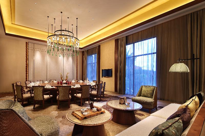 Crowne Plaza Resort Xishuangbanna Parkview image