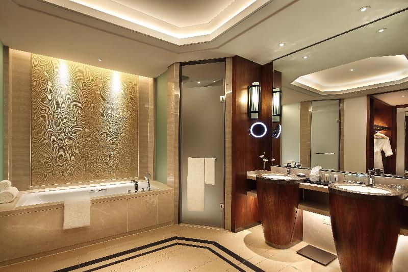 Crowne Plaza Resort Xishuangbanna Parkview image