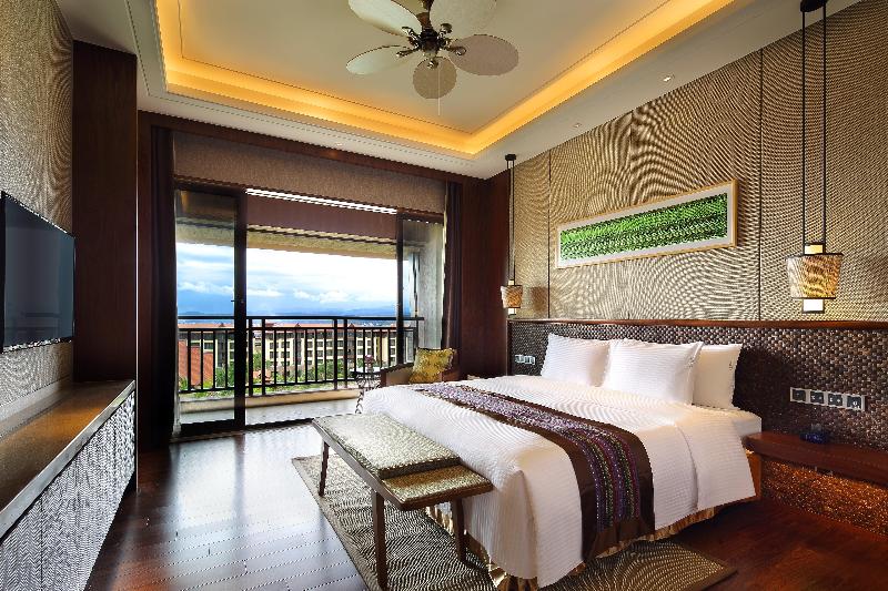 Crowne Plaza Resort Xishuangbanna Parkview image