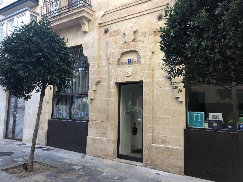 Can Blau Homes image