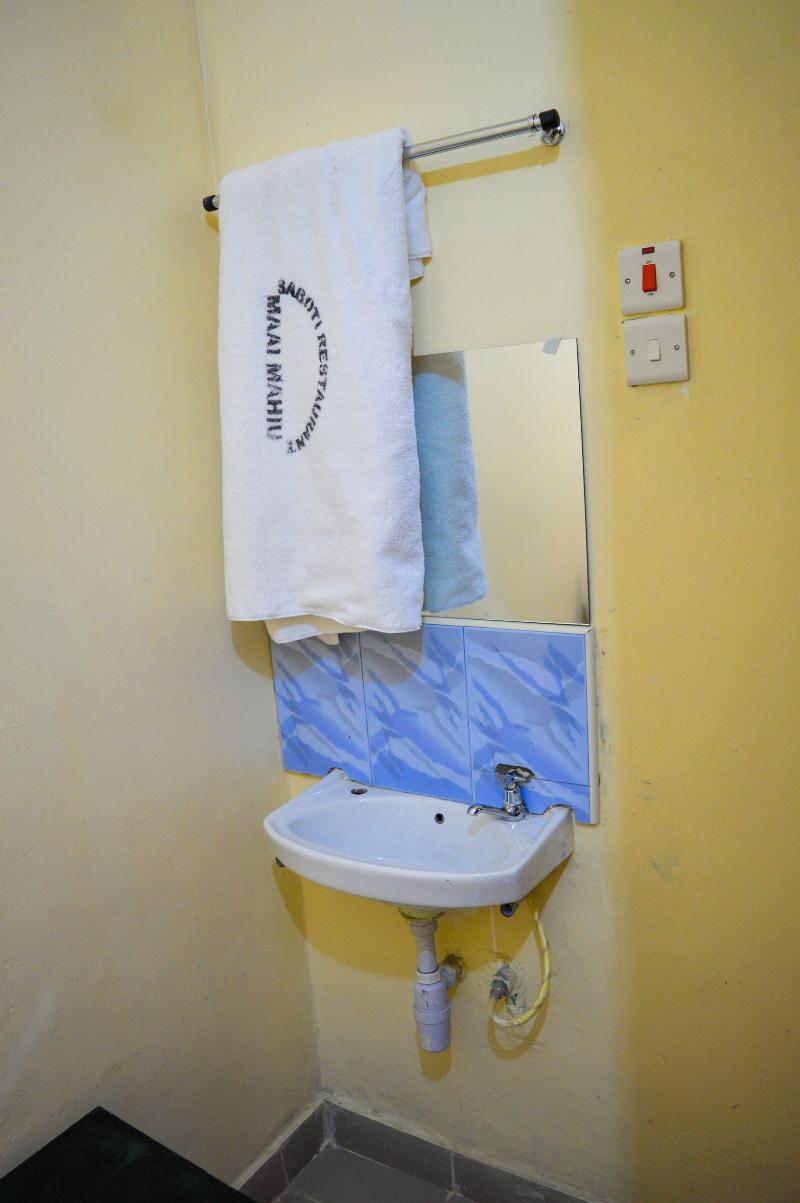 Saboti Hotel image