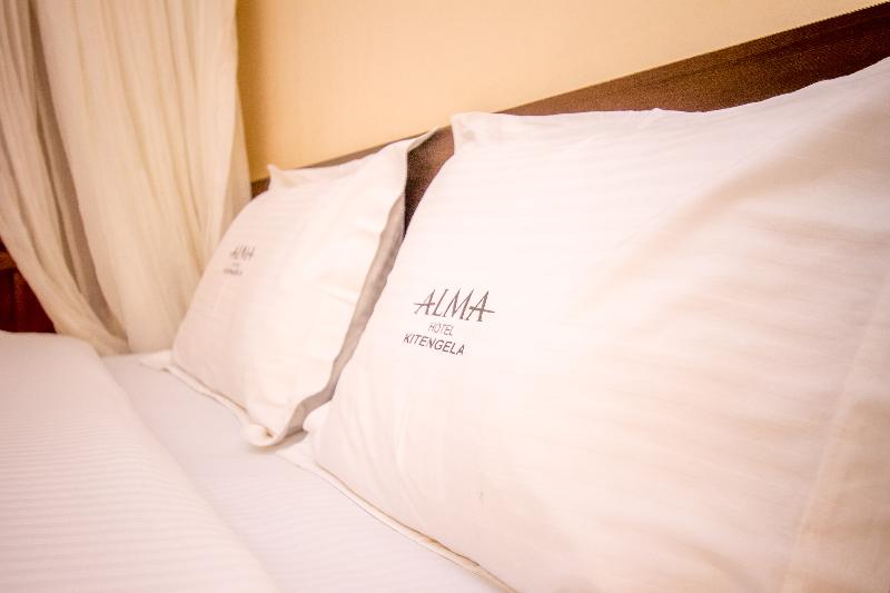 Alma Hotel image