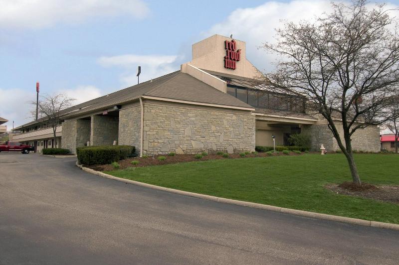 Red Roof Inn Cleveland - Medina image