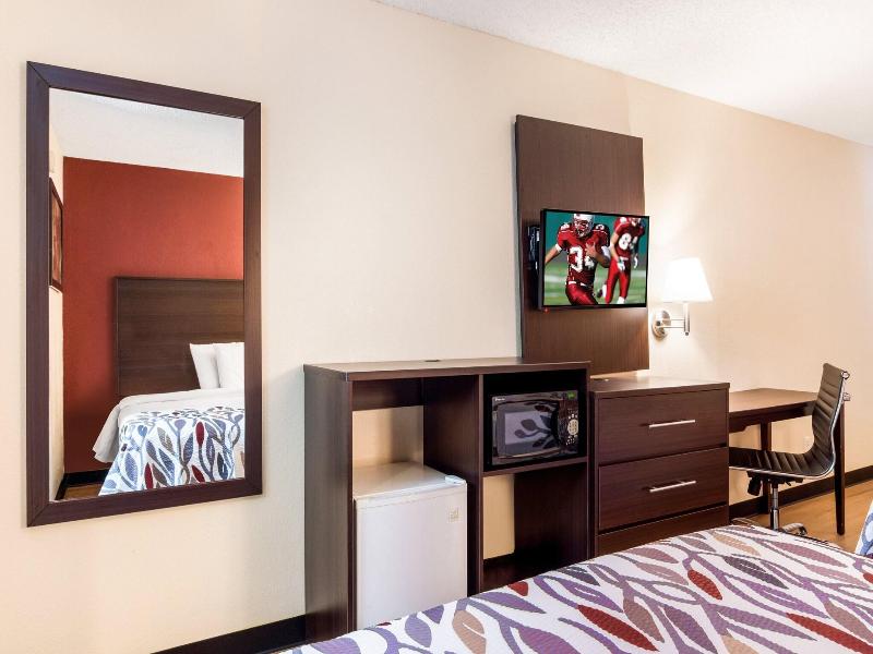 Red Roof Inn Acworth - Emerson/ Lakepoint South image