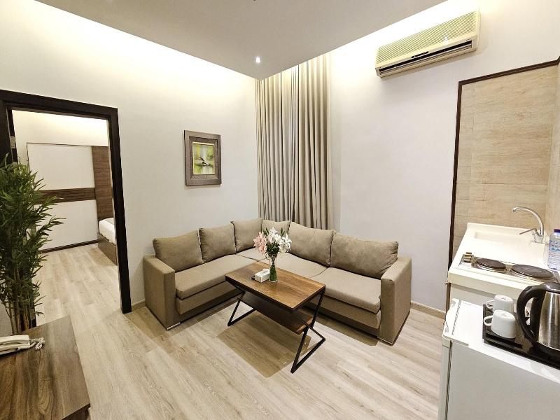 Rahhal Al Bahr Hotel Apartment image