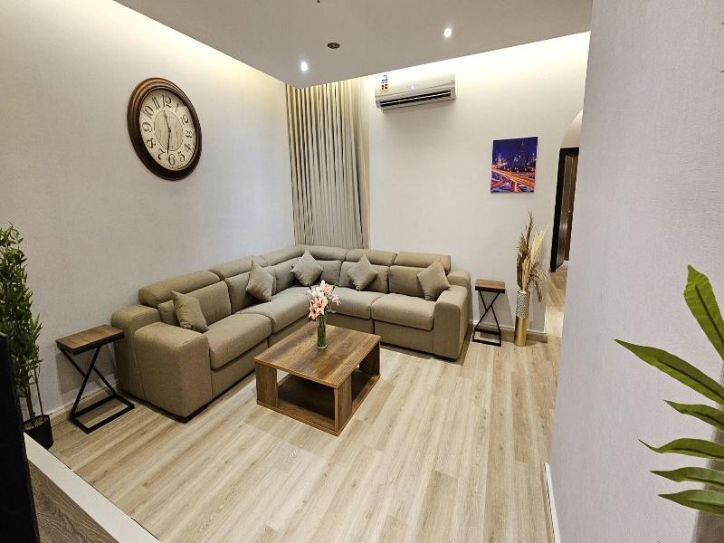 Rahhal Al Bahr Hotel Apartment image