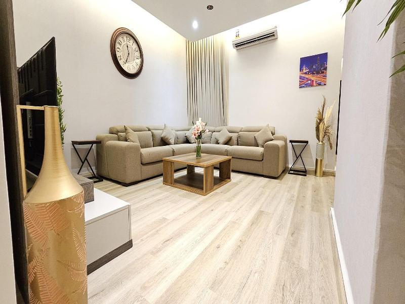 Rahhal Al Bahr Hotel Apartment image