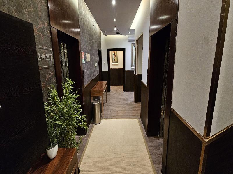 Rahhal Al Bahr Hotel Apartment image