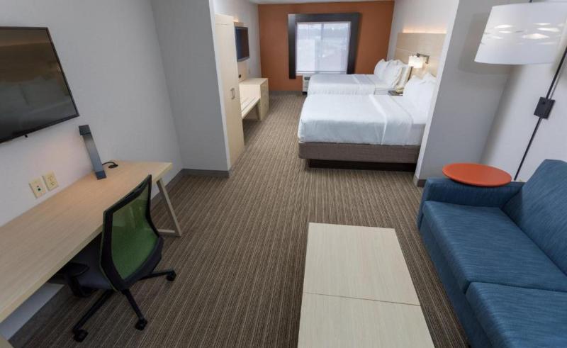 Holiday Inn Express & Suites Athens image