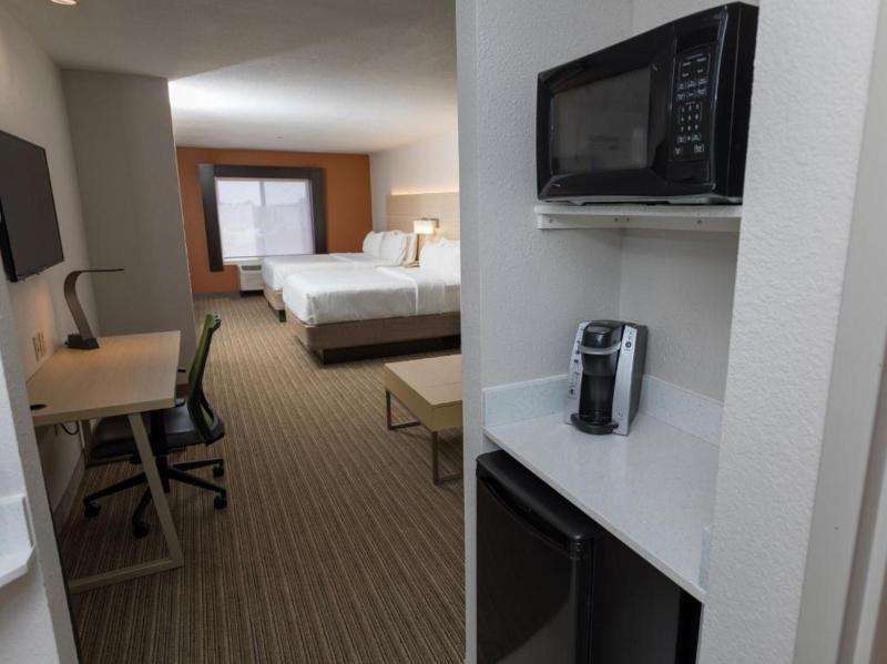 Holiday Inn Express & Suites Athens image