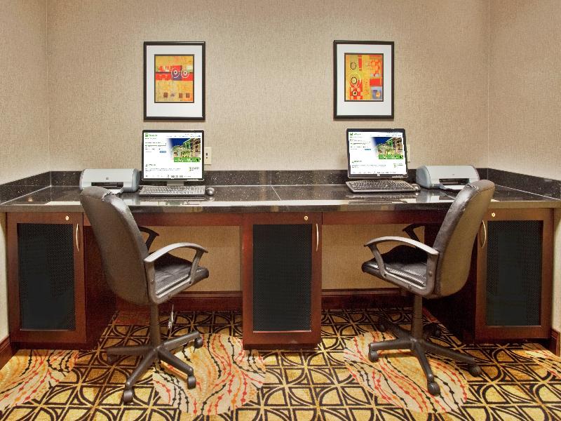 Holiday Inn Express and Suites Atlanta Cumming image
