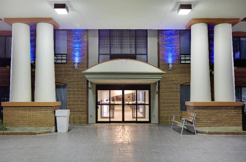 Holiday Inn Express Suites Burleson/Ft. Worth IHG image