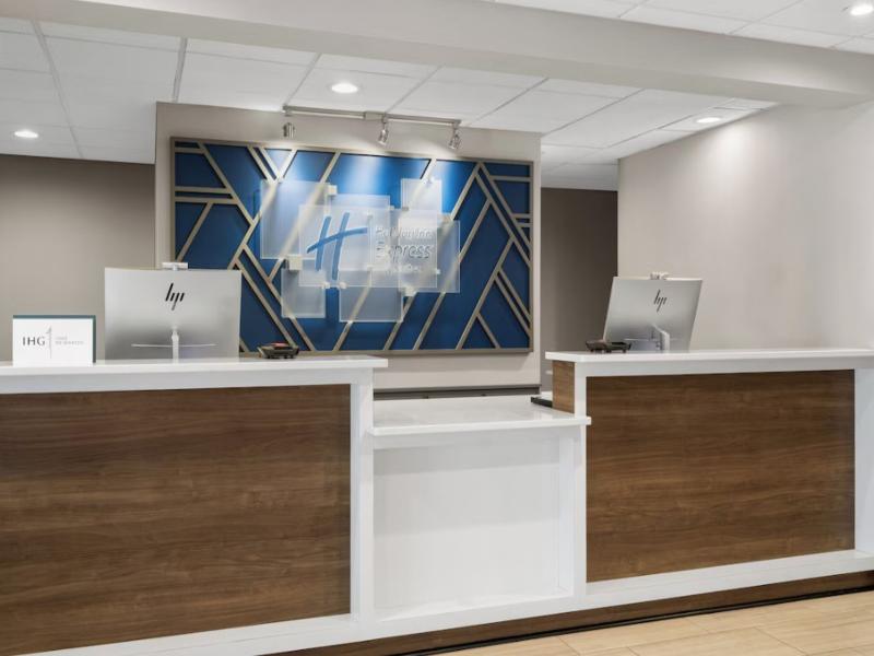 Holiday Inn Express Suites ColumbiaI20 Clemson Rd image