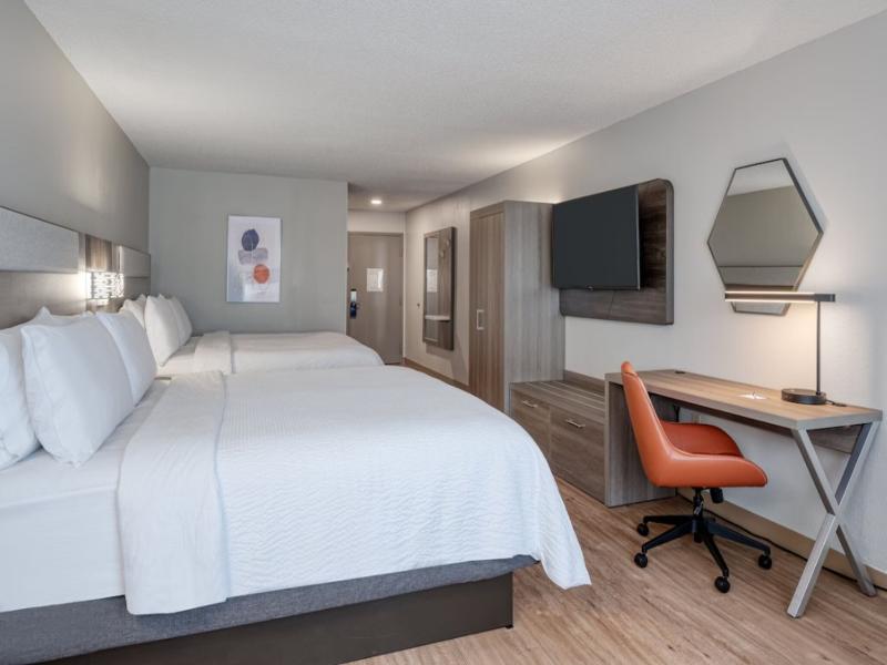 Holiday Inn Express Suites ColumbiaI20 Clemson Rd image