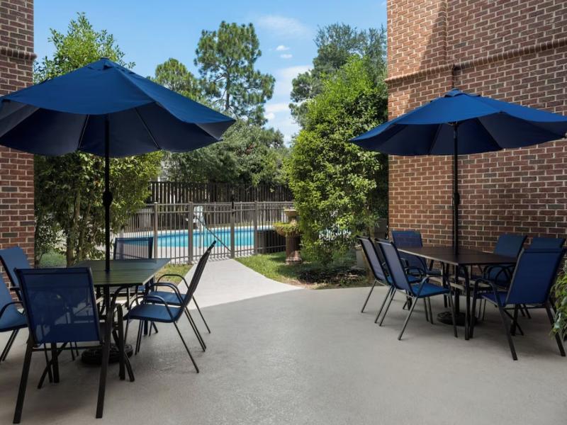 Holiday Inn Express Suites ColumbiaI20 Clemson Rd image