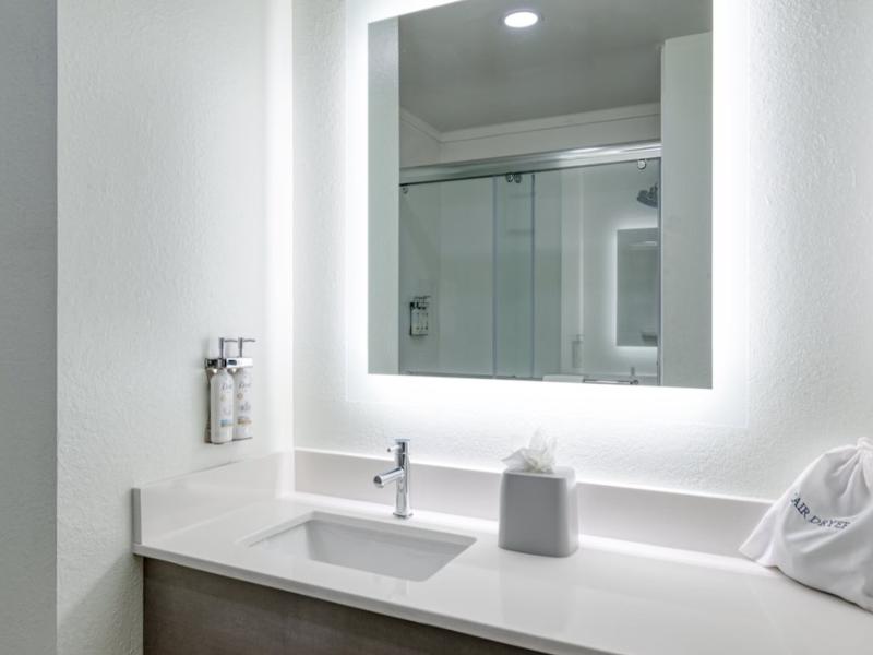 Holiday Inn Express Suites ColumbiaI20 Clemson Rd image