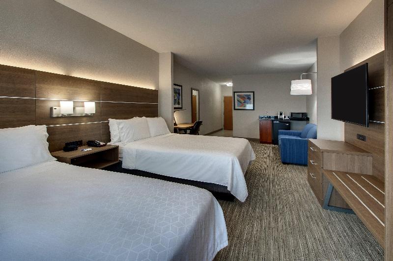 Holiday Inn Express Chicago NorthWaukeganGurnee image