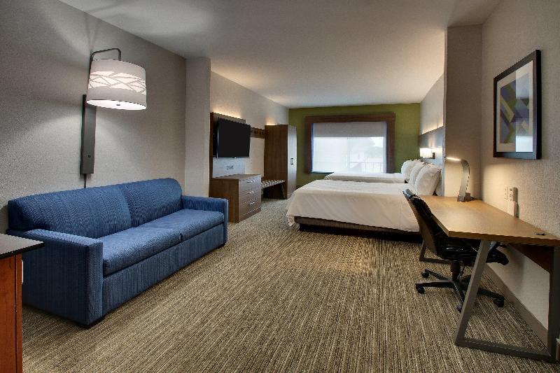 Holiday Inn Express Chicago NorthWaukeganGurnee image