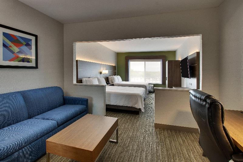 Holiday Inn Express Chicago NorthWaukeganGurnee image