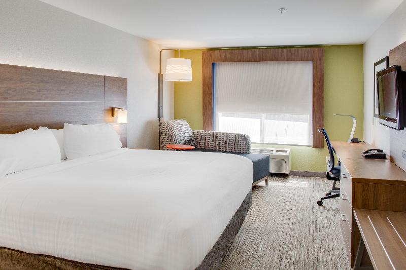 Holiday Inn Express & Suites Chickasha By IHG photo 15