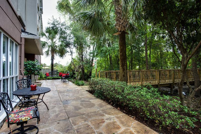 Holiday Inn Express and Suites Charleston Ashley P image