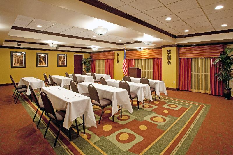 Holiday Inn Express and Suites Charleston Ashley P image