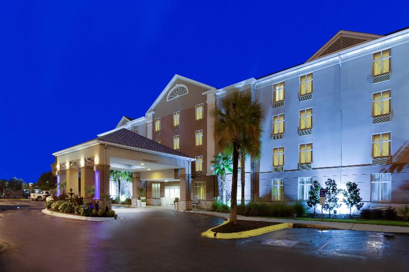 Holiday Inn Express and Suites Charleston Ashley P image