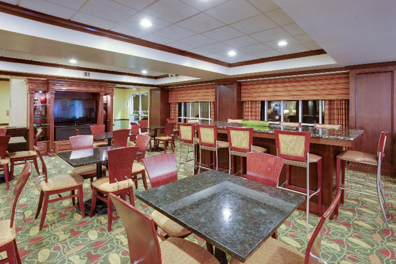 Holiday Inn Express and Suites Charleston Ashley P image