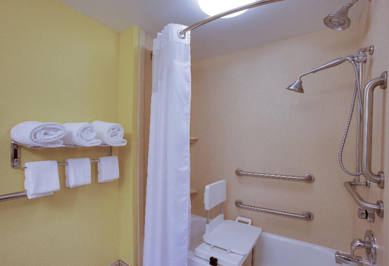 Holiday Inn Express and Suites Charleston Ashley P image