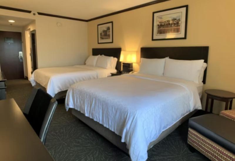 Holiday Inn Express and Suites Charleston Ashley P image