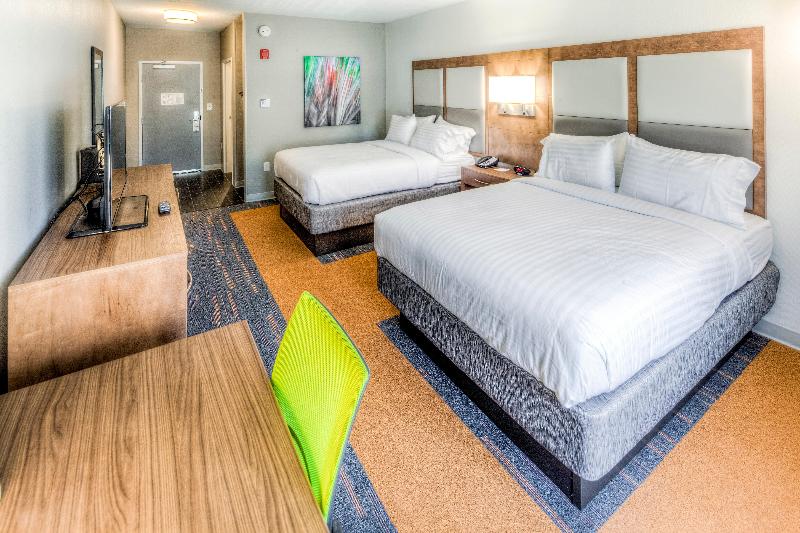 Holiday Inn Express and Suites Cleveland West West photo 14