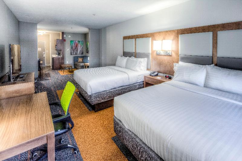 Holiday Inn Express and Suites Cleveland West West photo 15