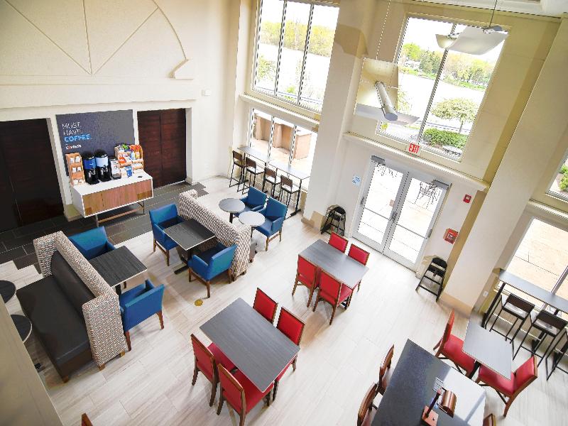 Holiday Inn Express Port ClintonCatawba Island image