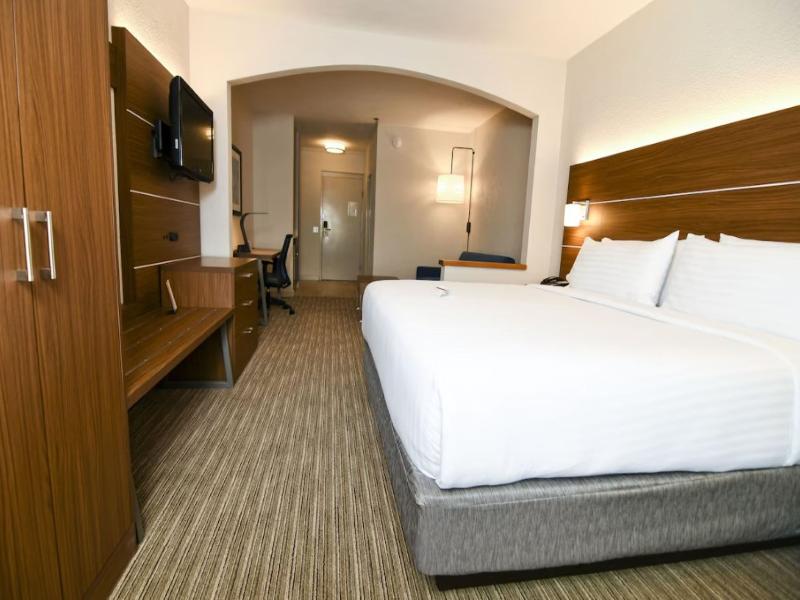 Holiday Inn Express Port ClintonCatawba Island image