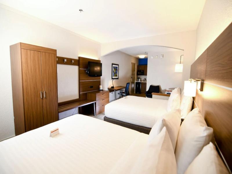 Holiday Inn Express Port ClintonCatawba Island image