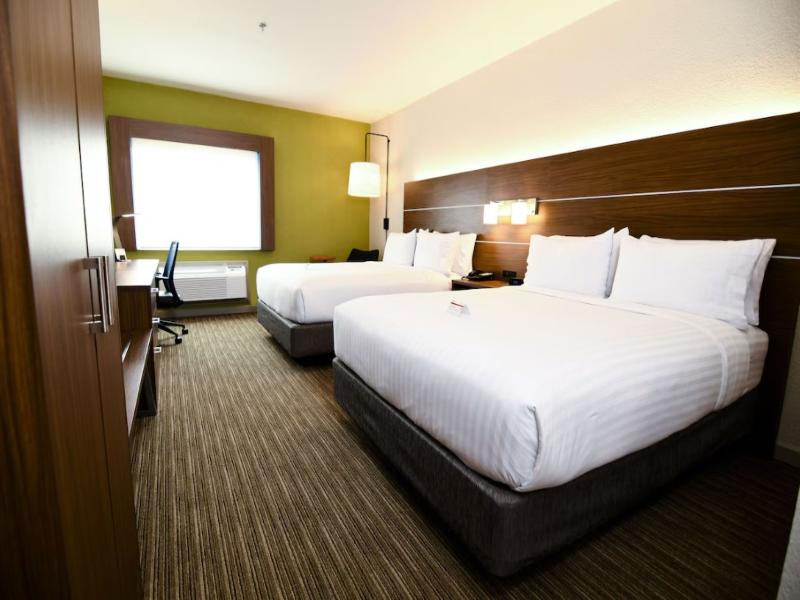 Holiday Inn Express Port ClintonCatawba Island image