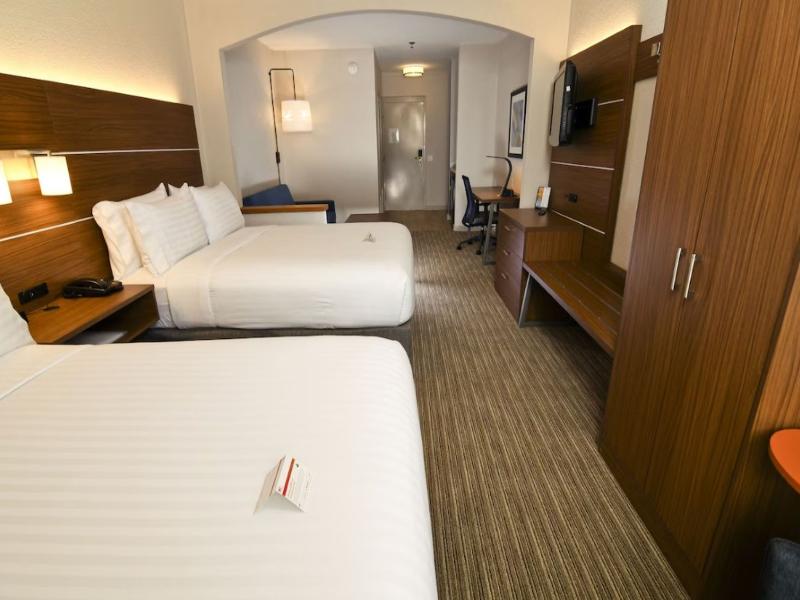 Holiday Inn Express Port ClintonCatawba Island image