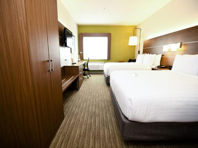 Holiday Inn Express Port ClintonCatawba Island image