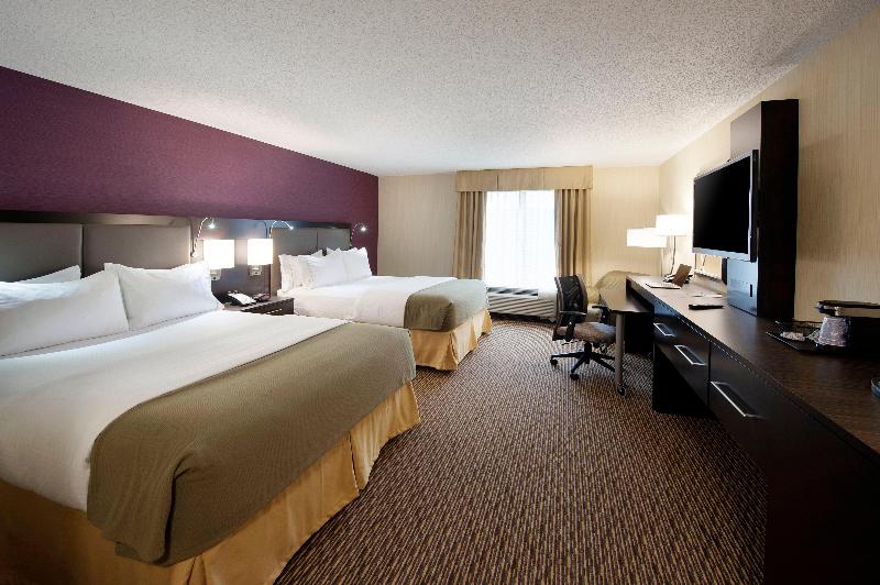 Holiday Inn Express and Suites Clearfield image