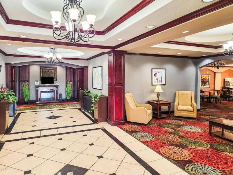 Country Inn & Suites by Radisson, Terrell image