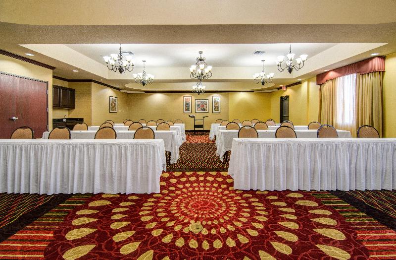 Holiday Inn Express & Suites Terrell By IHG image